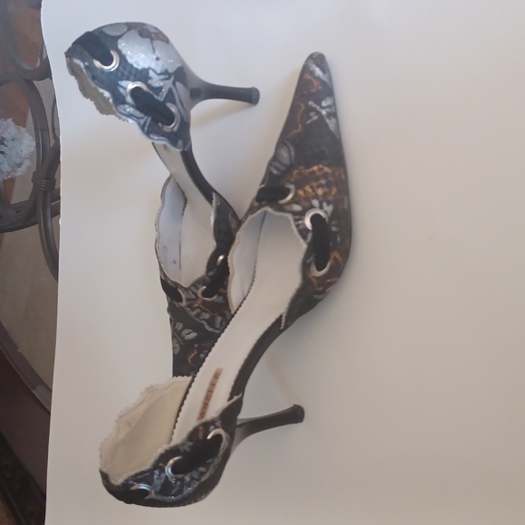 Annabelle Black Heels Size 8 - Picture 4 of 5